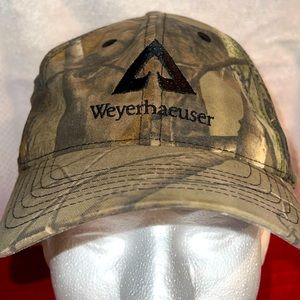 Weyerhaeuser outdoor Camo hat